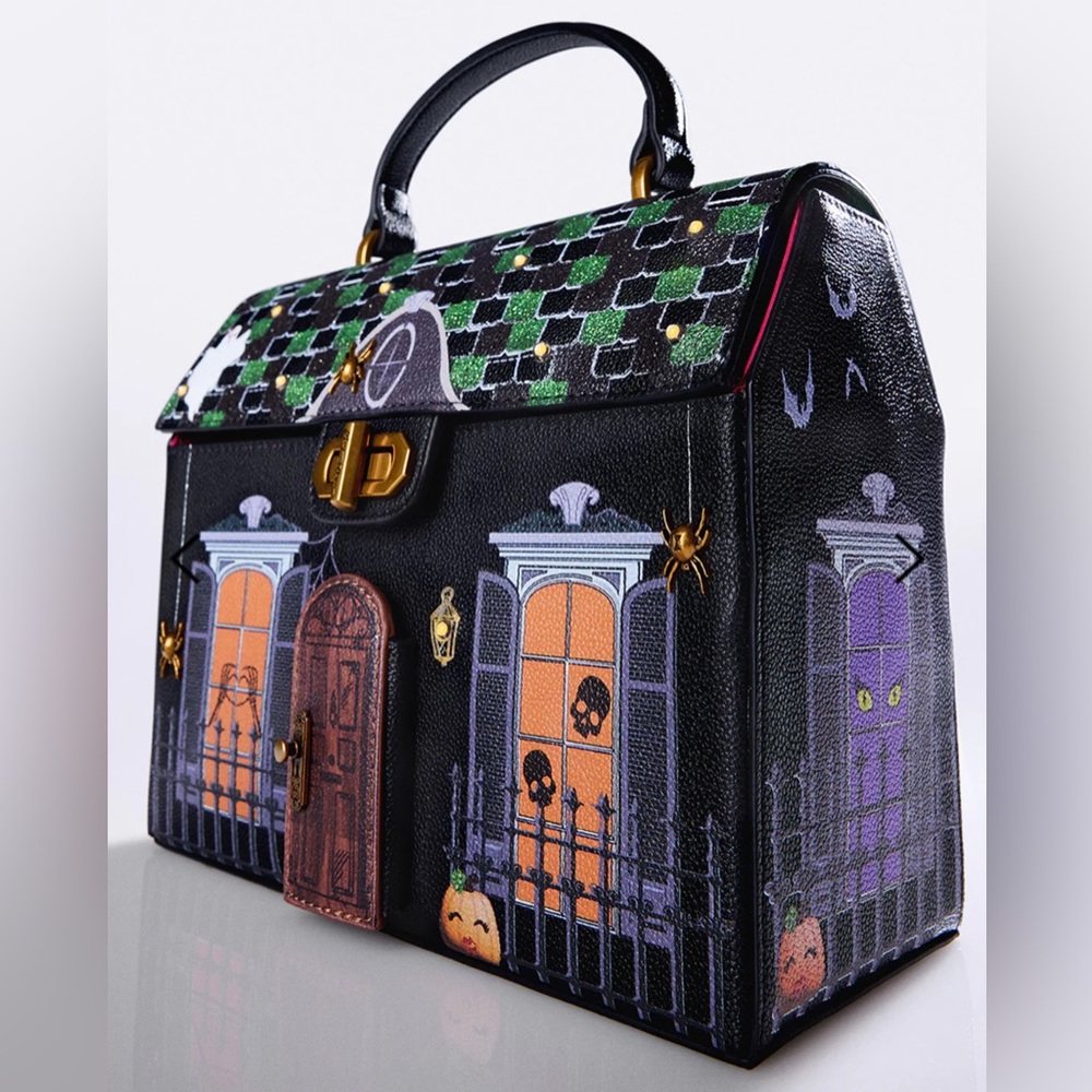 🩶BETSEY JOHNSON FOREVER HOME HALLOWEEN SATCHEL LED BAG - NWT - Picture 2 of 8